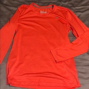 Long sleeve workout tee